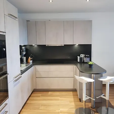 Modern And Hipp In City Appartement