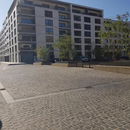 Modern And Hipp In City Appartement